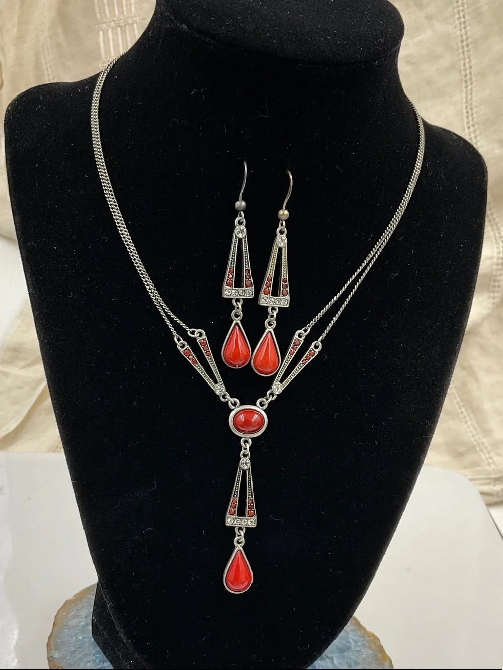 Lia Sophia Silver Chain Necklace With Red Teardrop Pendant Necklace & Earrings